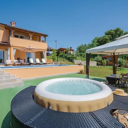 Сasa de vacaciones Amazing In With Sauna *